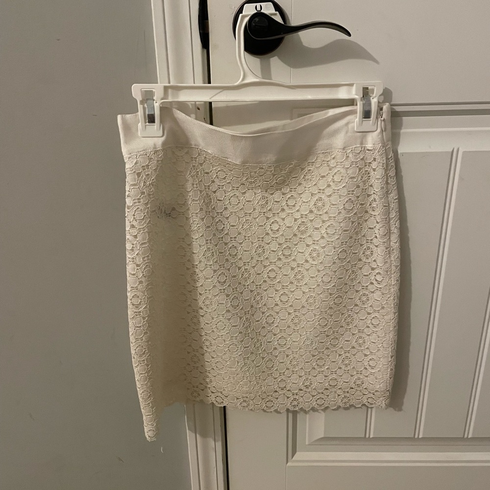 Off-white eyelet Forever 21 skirt